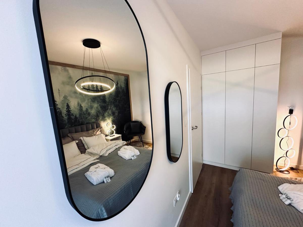 Mountain Shine - Apartment, Spa And Parking Zakopane Bagian luar foto
