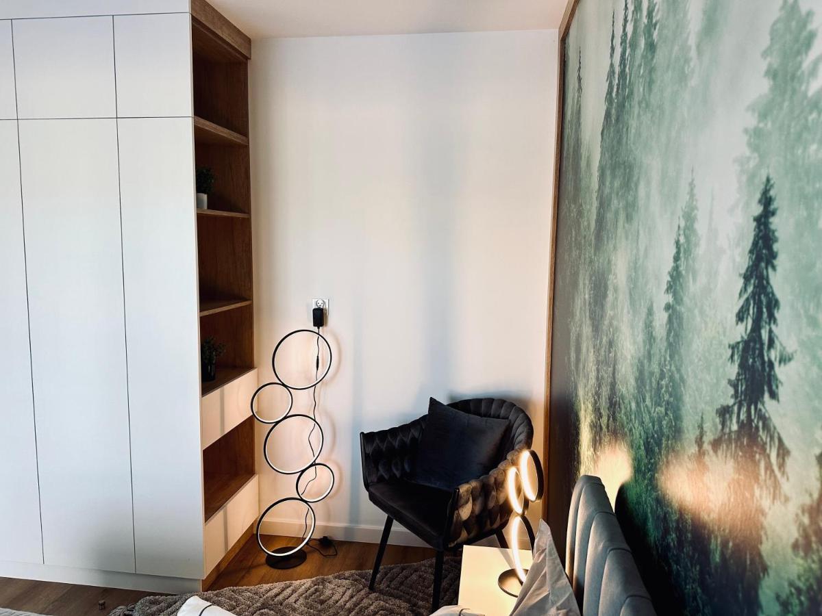 Mountain Shine - Apartment, Spa And Parking Zakopane Bagian luar foto